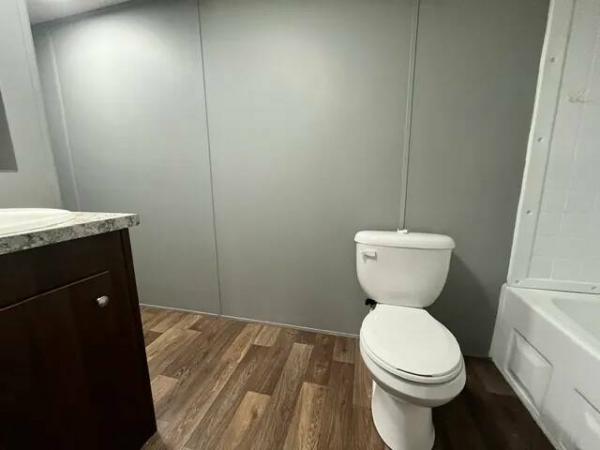 2022 47TRS16763AH22S  Home