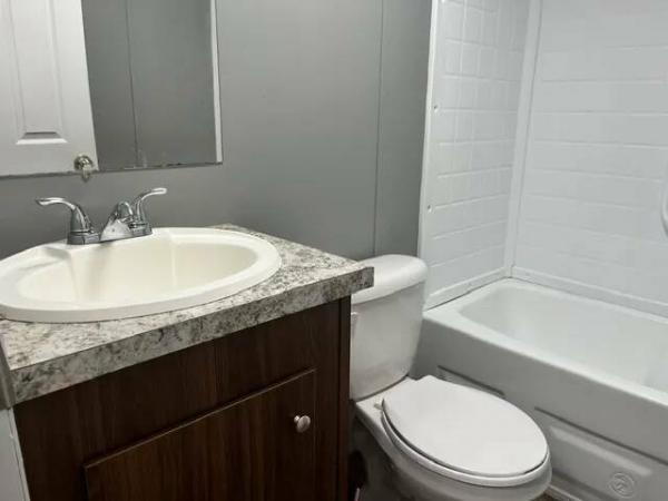 2022 47TRS16763AH22S  Home