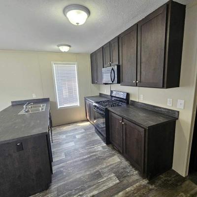 Mobile Home at 2737 W. Washington Center #204 Fort Wayne, IN 46818