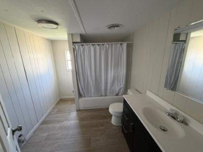 Photo 5 of 7 of home located at 962 Camelot Manor Portage, IN 46368