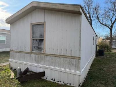 Mobile Home at 5225 N Lee Hwy Lot 74 Cleveland, TN 37312