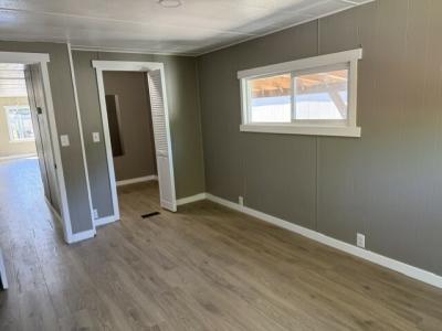 Photo 4 of 9 of home located at 6120 SW 124th Ave Sp. #22 Beaverton, OR 97008
