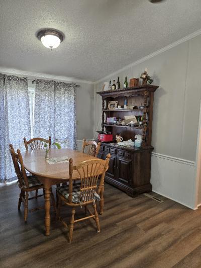 Photo 4 of 10 of home located at 124 Jade Lane Whitmore Lake, MI 48189