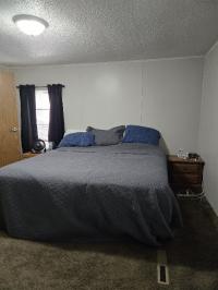 1986 Holly Park Unknown Manufactured Home