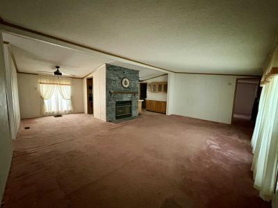 Photo 3 of 12 of home located at 157 Clydesdale Mount Morris, MI 48458