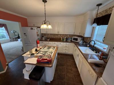 Photo 4 of 16 of home located at 21 Bridgewater Ave Manahawkin, NJ 08050