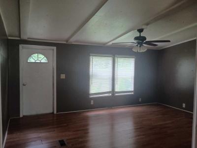 Photo 5 of 17 of home located at 460 Highway 142 Covington, GA 30014