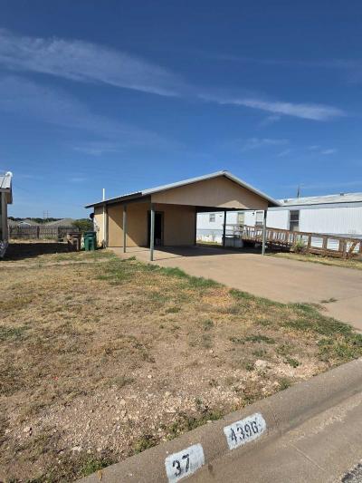 Photo 2 of 11 of home located at 3300 Voight Blvd #37 San Angelo, TX 76905