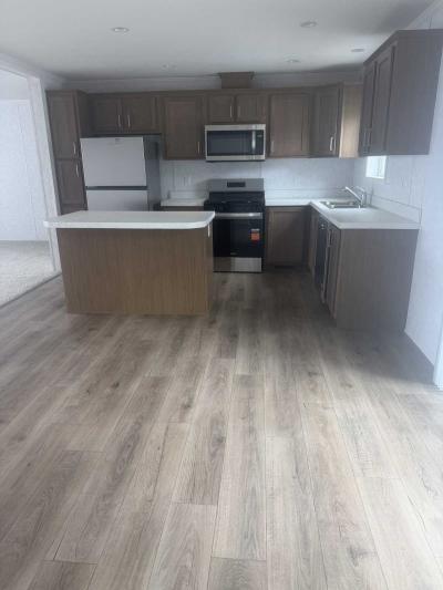 Photo 4 of 6 of home located at 14 Hazel Circle Mechanicsburg, PA 17050