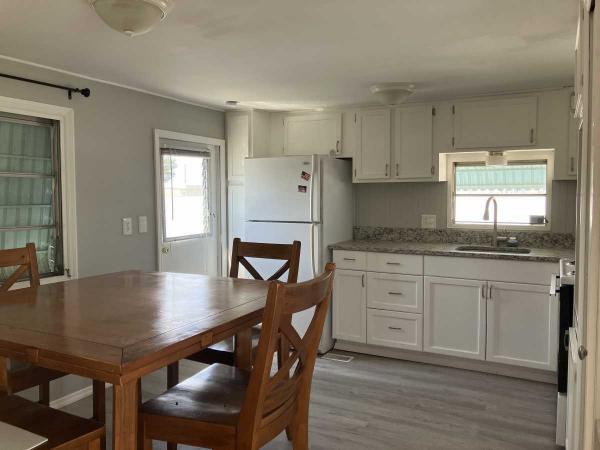  Mobile Home For Sale
