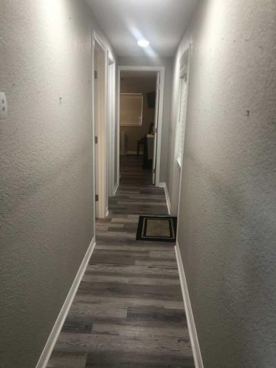 Photo 6 of 8 of home located at 103 Oakhill Key Ct. Valrico, FL 33594