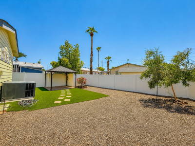 Photo 5 of 38 of home located at 201 S Greenfield Rd 58 Mesa, AZ 85209