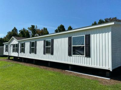 Mobile Home at R & R Homes Inc. 255 Us Highway 280 Alexander City, AL 35010