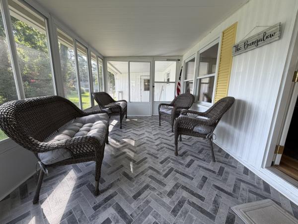 1972 Broadmore 16K Mobile Home