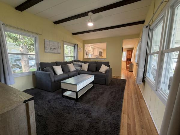 1972 Broadmore 16K Mobile Home