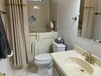 1993 Fleetwood Manufactured Home