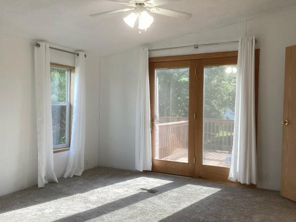 2000 Dutch 29743E Mobile Home