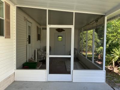 Photo 3 of 22 of home located at 417 Kingslake Drive Debary, FL 32713