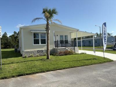 Photo 3 of 16 of home located at 34574 Robins Song Road Zephyrhills, FL 33541