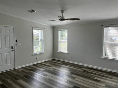 Photo 4 of 20 of home located at 212 Amelo Ave. Ellenton, FL 34222