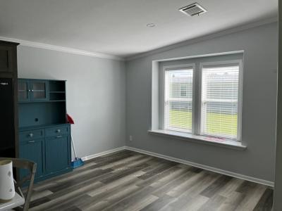 Photo 5 of 20 of home located at 212 Amelo Ave. Ellenton, FL 34222