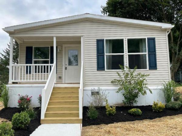 Photo 1 of 2 of home located at 8912 Cedar Rd Breinigsville, PA 18031