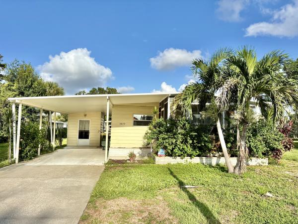 1981 TWIN Mobile Home For Sale