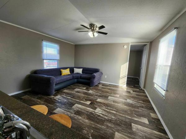 1997 Clayton Homes Inc Mobile Home For Sale