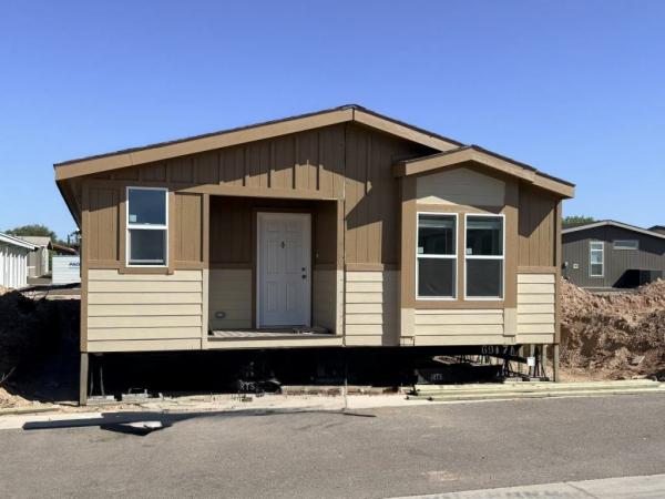 2027 Champion - Chandler Mobile Home For Sale