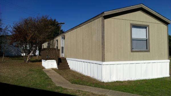 2004 American Homestar Corp Mobile Home For Sale