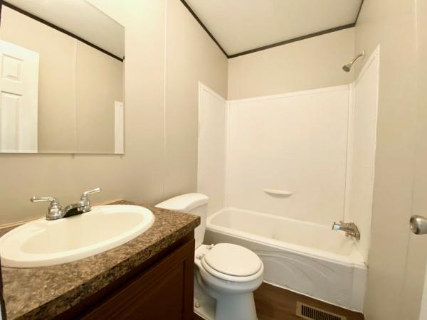 2013 Clayton NA Mobile Home
