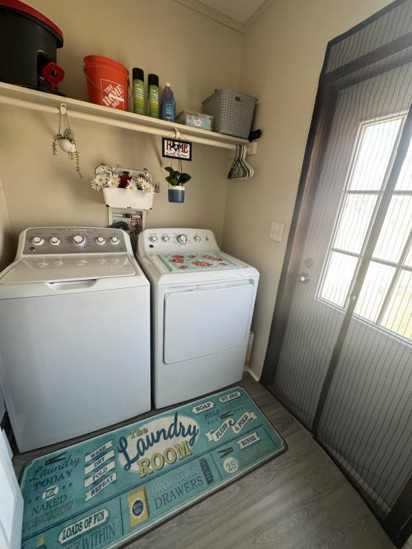 2013 Clayton 32SUN28564AH14 Mobile Home