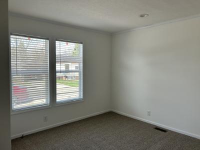 Photo 3 of 12 of home located at 6602 Tamiami Trail Brighton, MI 48114
