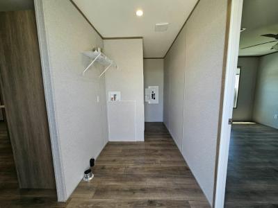 Photo 5 of 12 of home located at 601 Suwanee Drive North Fort Myers, FL 33917