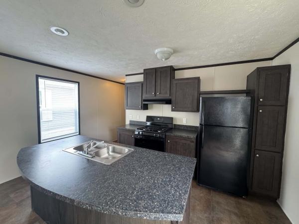 2017 Clayton Homes Inc Mobile Home For Sale