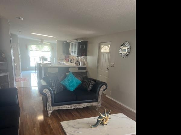 1999  Mobile Home For Sale