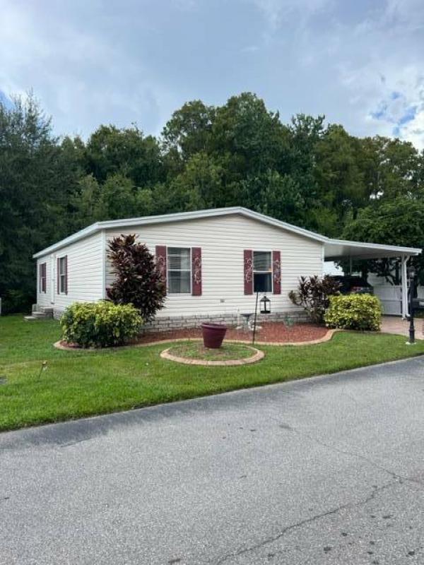 1998  Mobile Home For Sale