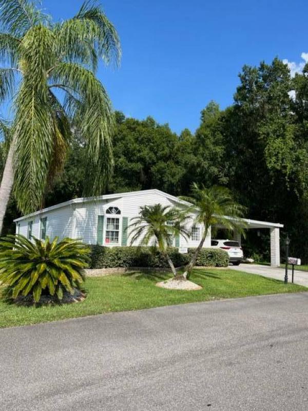 2000  Mobile Home For Sale