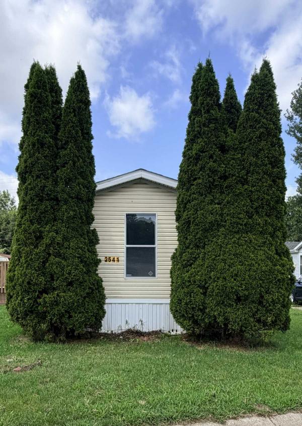1997 Four Season Mobile Home For Sale