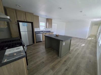 Photo 2 of 3 of home located at 2424 S Cottonwood Lane Tucson, AZ 85713