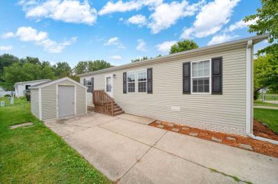 Photo 6 of 24 of home located at 520 Missouri River Ct. Adrian, MI 49221