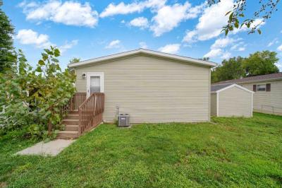 Photo 3 of 24 of home located at 520 Missouri River Ct. Adrian, MI 49221