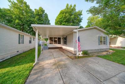 Mobile Home at 510 Missouri River Ct. Adrian, MI 49221