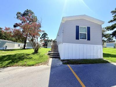 Photo 2 of 16 of home located at 370 Helen St Jacksonville, NC 28546