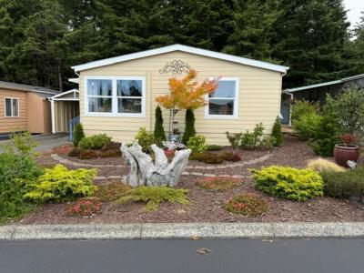 Mobile Home at 529 Puerto Vista Dr Coos Bay, OR 97420