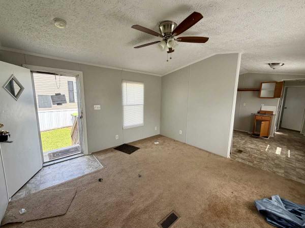 2006 Econ Mobile Home For Sale