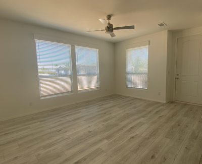 Photo 3 of 7 of home located at 1110 North Henness Rd 2326 Casa Grande, AZ 85122