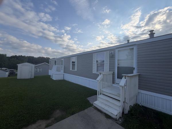 2003 Schult Mobile Home
