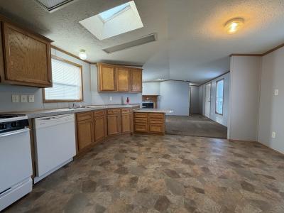 Photo 3 of 9 of home located at 4312 Kingston Lane Jackson, MI 49201