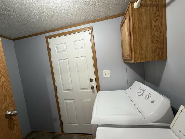 2003 Schult Mobile Home